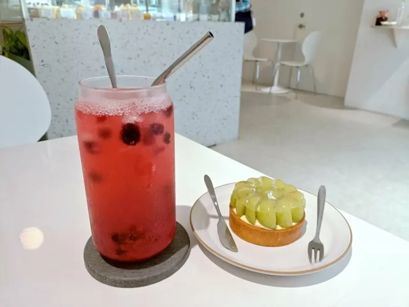 板橋美食|CY.WPatisseries甜點店，自家烘焙甜品、餅乾、蛋糕，配上華麗的汽泡飲~甜點控不可錯過!