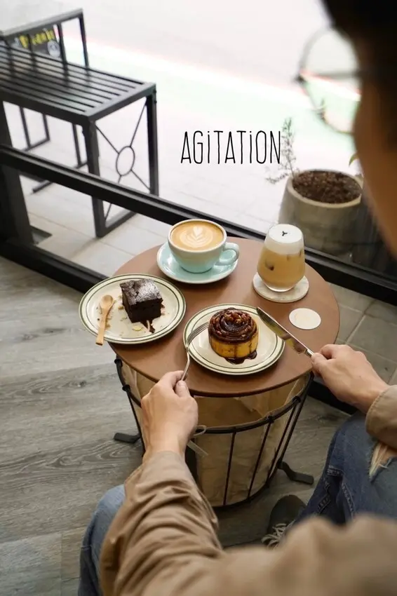 【中山區咖啡廳】Agitation風潮咖啡 - 必點招牌肉桂捲，濃郁巧克力布朗尼，茶香滿滿伯爵歐蕾，經典拉花拿鐵，中山區甜點、咖啡廳推薦