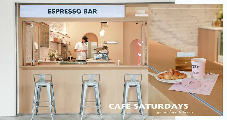 【大安區/六張犁站】COTD之充滿粉色系的紐約街頭風，攝影師開的咖啡店-Cafe Saturday 