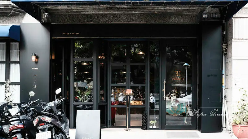 台中北區｜咖啡 Refine13_coffee 英倫古典家具咖啡館-萬聖節之德古拉暗黑時刻