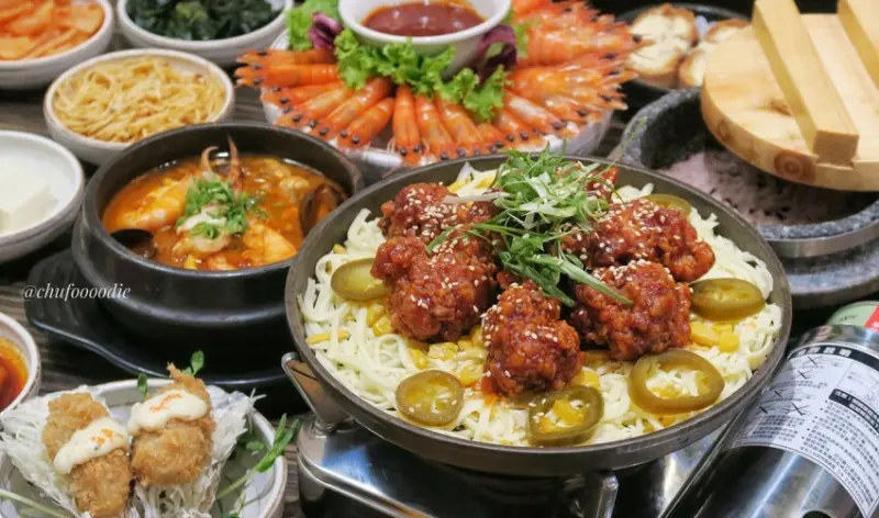 【玉豆腐韓式料理】必點的超濃起司明太子蛋捲~內用小菜無限續加~家樂福美食停車方便的高雄餐廳