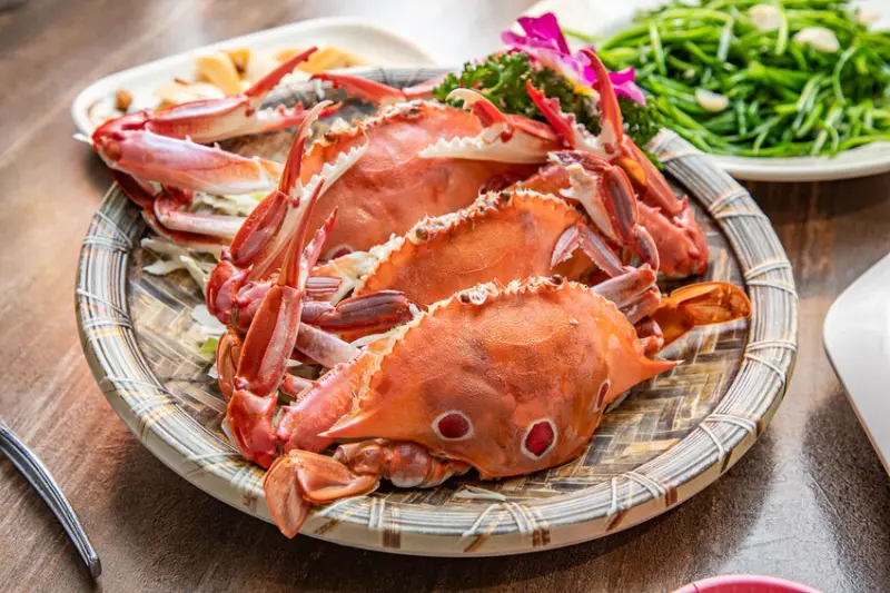 大益發萬里蟹活海鮮餐廳｜海裡抓上來直接送到這！自家漁船捕撈超便宜萬里蟹海產餐廳