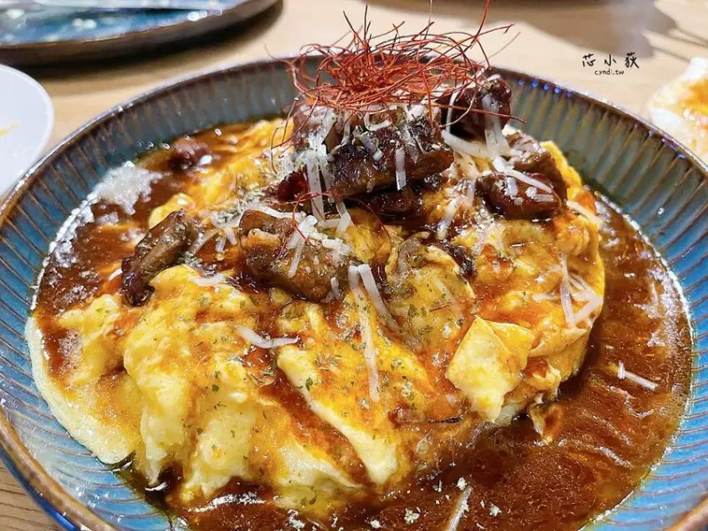 布娜飛比利時餐酒館 文心秀泰店，餐點多樣化，美食配高達200種比利時啤酒，朋友聚餐超適合 - Cyndi loves享食天堂