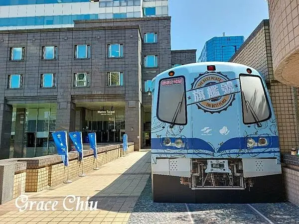 Metro Taipei x LOUISA COFFEE路易莎北捷聯名旗艦店～寬敞舒適的用餐環境讓人喜歡