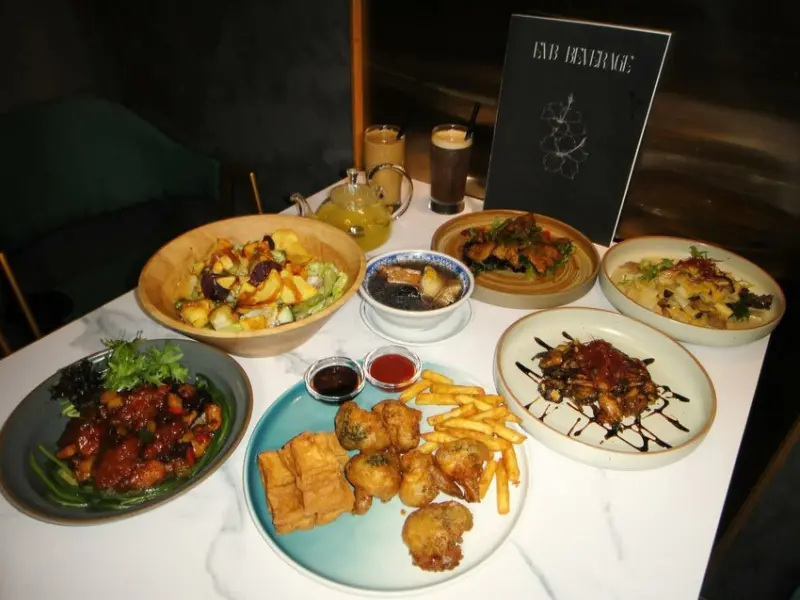 【美食】「EVB 台北蔬食餐酒館」台北蔬食餐廳推薦，忠孝復興美食推薦、馬來西亞蔬食推薦 (附菜單)