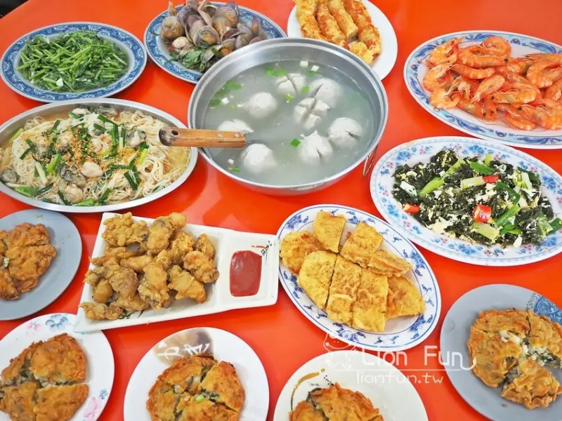 台南七股美食｜ㄌㄜˋ腳王。炒蚵仔麵線｜蚵嗲｜蚵仔酥｜炒赤嘴蛤