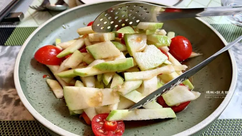 新北市板橋區板橋美食推薦 | 板橋凱撒飯店Lotus蓮花泰式廳餐心得分享