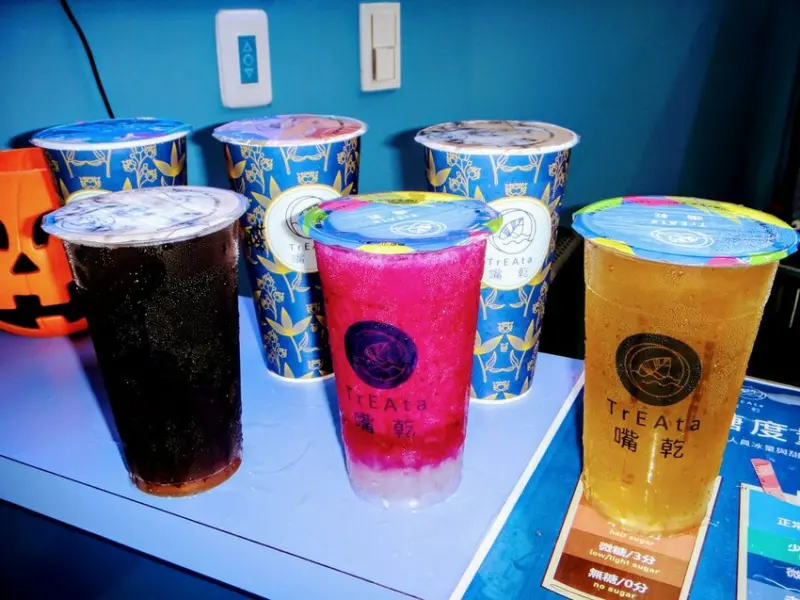 【美食】「嘴乾 Treata 林口店」林口飲料推薦，林口手搖飲推薦、林口飲料店推薦 (附菜單)