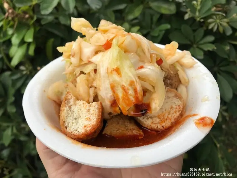 【新北三重區 】三重美食『三重228臭豆腐』一天只營業四小時 排隊名店~