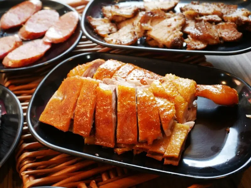 三民區美食推薦 你家的第二個廚房 餐館的環境平價的消費 媽媽方便的美食好幫手 !! 老爺美食館-鼎山店