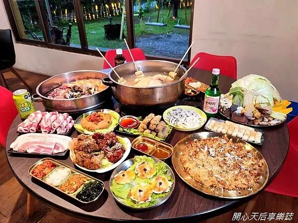 羅東火鍋｜朋月栻-韓雞村-닭한마리宜蘭小韓國村主題餐廳｜一隻雞+海鮮蒸籠塔+韓式特色料理結合宜蘭在地食材