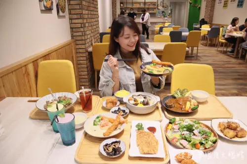 私嚐の吃飯插旗竹北！竹北寵物友善餐廳推薦，日式創意料理還有狗狗專屬寵物餐