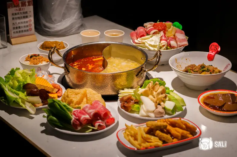 九九蒙古烤肉火鍋 西屯店｜台中蒙古烤肉吃到飽，平日中午298元起