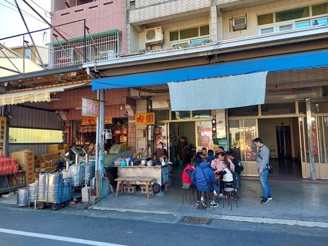 【竹山美食】百年廟口肉圓｜竹山老街小吃推薦，傳承第四代古早味，必點肉圓、豆腐湯 - 貪吃猴的幻想