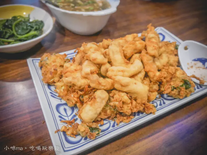 味珍香卜肉店 ▏三星排隊美食 在地80年老字號卜肉酥香好吃。門口的三星蔥油餅絕對要來一塊。宜蘭美食