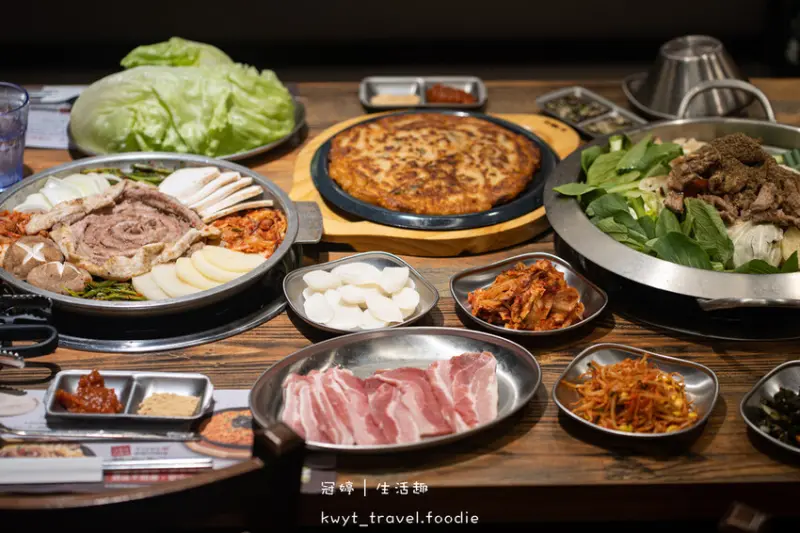 【阿豬媽烤腸專門店】秒飛韓國正宗韓國烤腸！西門町韓式料理推薦，感受道地韓國吃食文化│菜單