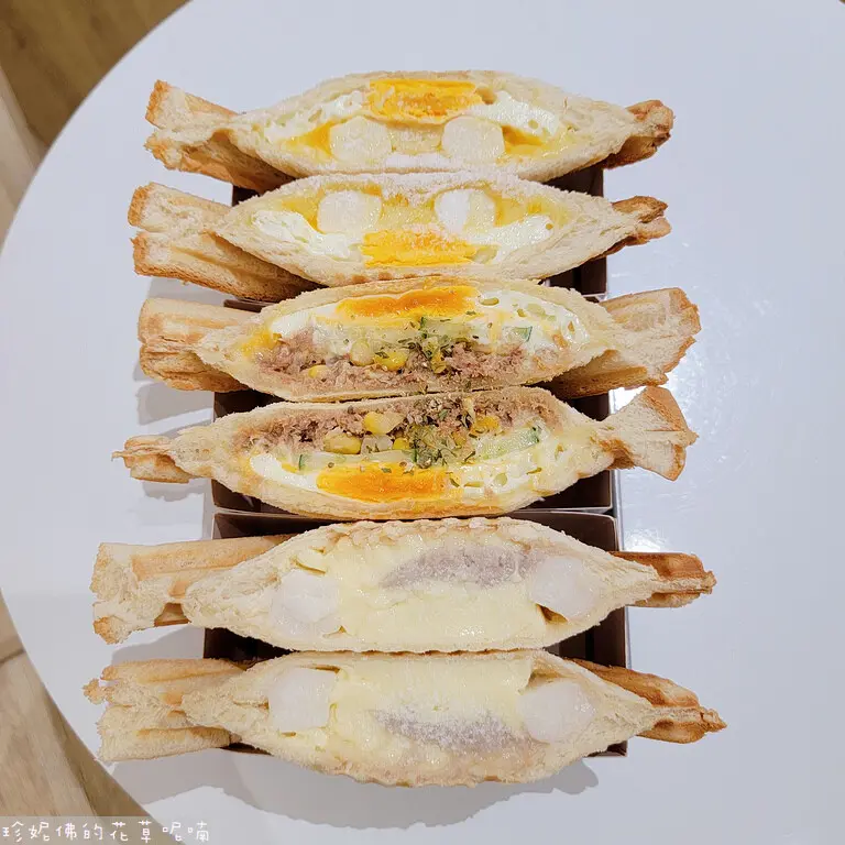 【新北市土城區】QueenReYa皇后熱壓吐司專賣店｜也有鬆餅下午茶｜莊京憲耳鼻喉科診所旁