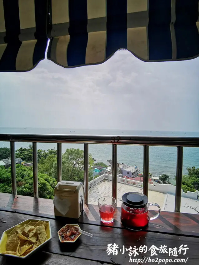 高雄。鼓山》西子灣大碗公。海岸咖啡(西子灣看海景)