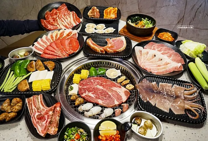 肉控必看！網美系燒烤吃到飽，16盎司安格斯牛讓你大口吃肉，浪漫約會來這準沒錯！！