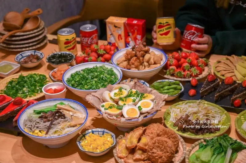 近4000則評論4.5星拉麵炸物小菜飲料吃到飽加大湖草莓甜點吃到飽只要359元