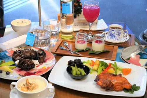 彰化美食｜3翊咖啡館 鹿港高人氣餐廳 獨家麻糬鬆餅下午茶組合來客必點