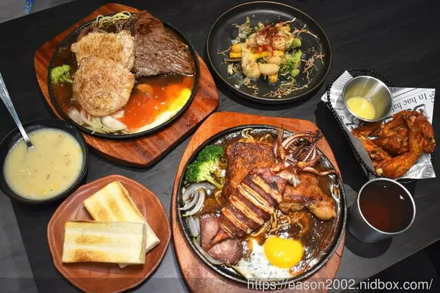 土城牛排 | 牛轉乾坤牛排-土城店，享受平價大口吃肉的快感，飲料、湯品、麵包、冰淇淋 無限量供應