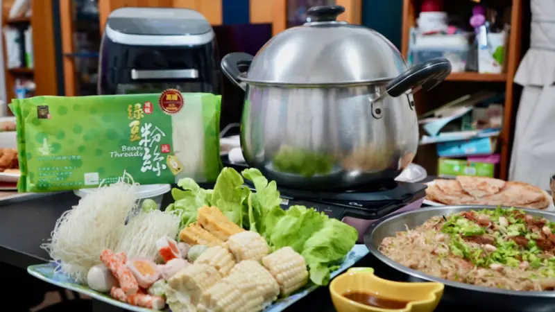 [開箱] 中農粉絲 100%有機純綠豆冬粉｜低熱量／高纖維的好味道（螞蟻上樹食譜分享）