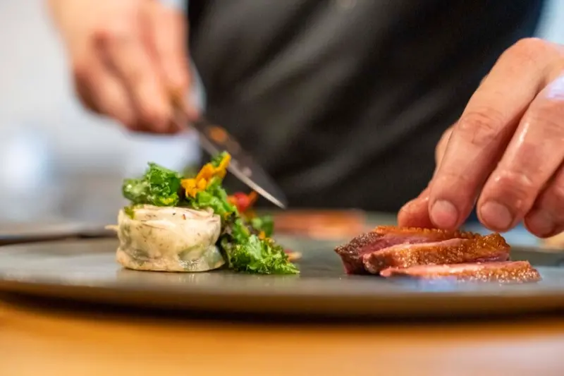 嘉義預約制私廚｜無菜單直火職人料理~季節食材選用與替換，主廚堅持親自到菜市場採買 · 算命的說我很愛吃