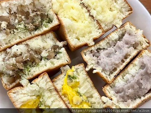 台北文山區｜法式微笑車輪餅 木柵店，價格雖偏高但很大顆且扎實，喜歡鹹的口味勝過甜的(附菜單)！