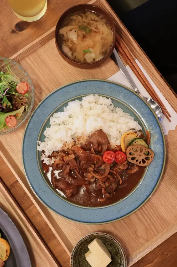 中山區新開幕日式定食餐廳 薑汁燒肉、牛肉燴飯