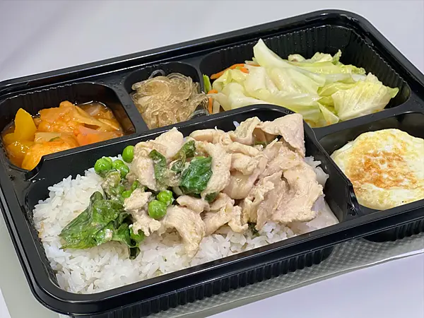 【外送美食￭便當餐盒】南城泰式料理-永和店 x 綠咖哩雞飯║外送美食推薦、外送便當推薦