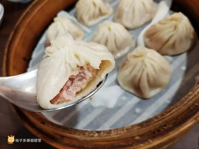 明月湯包支店：湯包、煎餃、蔥油餅，平價小籠包｜台北餐廳 通化街夜市 臨江街觀光夜市 捷運六張犁站
