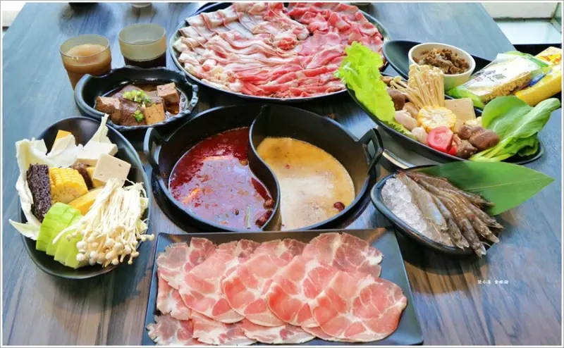 台灣火鍋第一品牌-肉多多大變身，蔬食者的天堂鍋物 70種自助吧無限吃 肉多多火鍋 - 敦 小 蓮の食旅錄