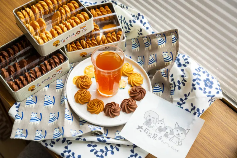 大耳朵朵，顛覆你對曲奇餅的想像！以酥鬆脆的特殊口感在曲奇餅乾中獨樹一幟的大耳朵朵，非常爽口美味呢！（邀約