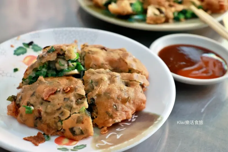 彰化員林第一市場王爺宮後炸粿蚵｜員林市場美食，隱藏版人氣古早味小吃