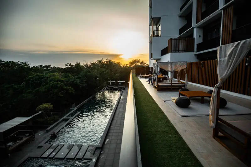 台南市仁德區捷絲旅台南虎山館｜宛如峇里島烏布雨林無邊際泳池！設計感十足渡假飯店