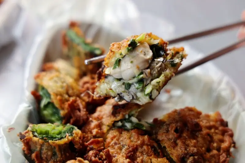 三重美食 | 集美蚵嗲 在地人推薦銅板美食 必吃肥美爆漿的蚵嗲