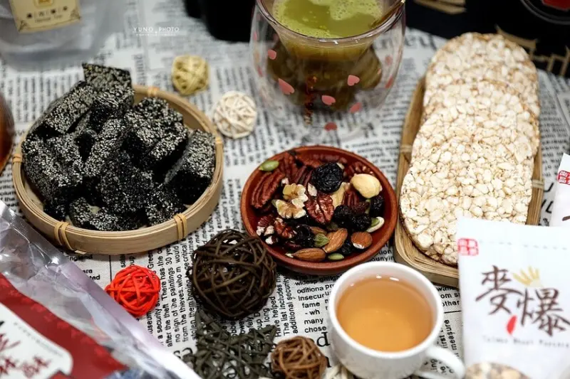 滿足全家人的營養零嘴！台中米餅、堅果養生食品伴手禮 年節禮盒推薦｜展榮商號-台中烏日總店