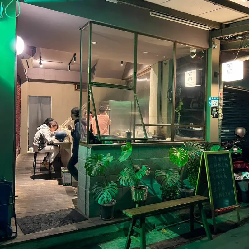 傳承三代的美味｜永和溪洲市場美食｜隱藏版深夜食堂｜宋朝(附完整菜單)