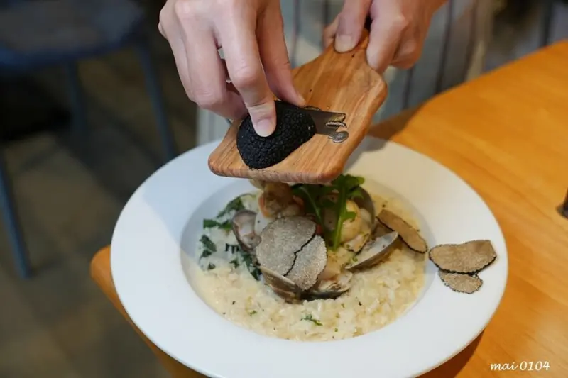 永和美食｜海洋義廚Il mare Italia kitch～八二三紀念公園（四號公園）旁異國料理，暑假限定黑松露慶典，直