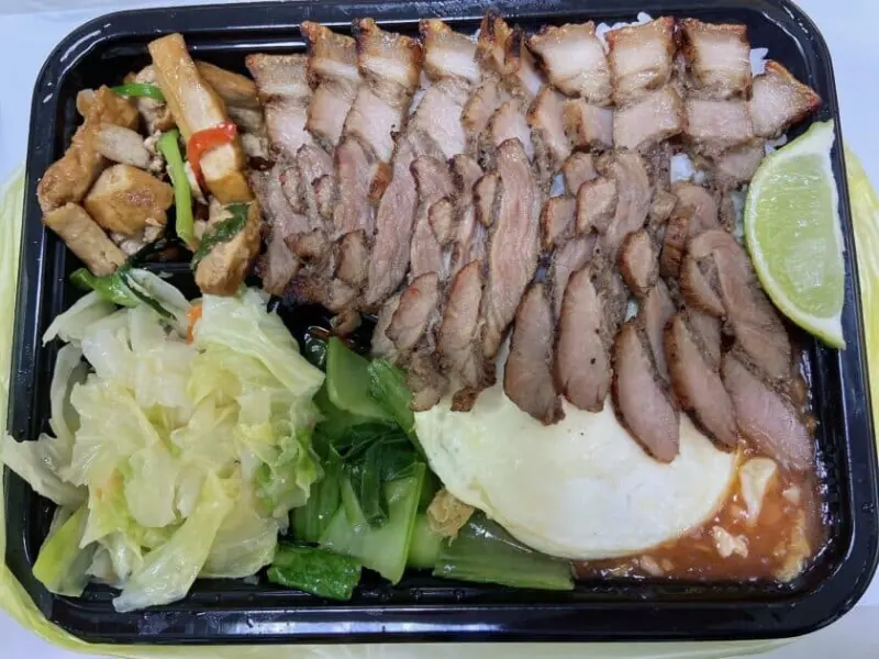 台北中山｜三水江烤肉飯 菜色豐富度滿分ＣＰ值便當店 | Beauty Update