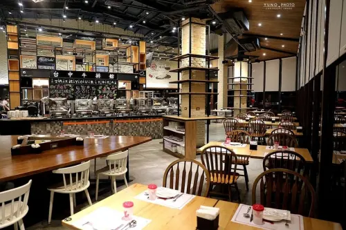 老字號台中牛排館回歸！網友大喊怎沒蒙古烤肉 就是少一味啦