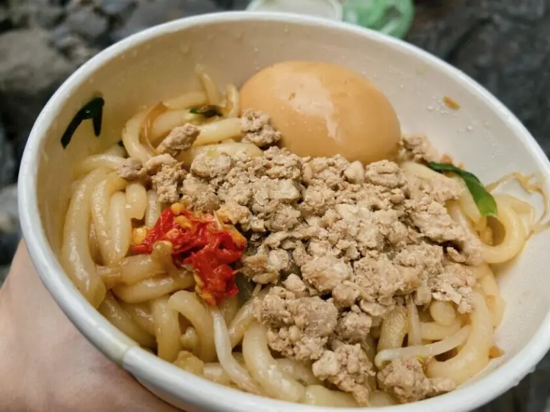 新竹竹東｜李記米苔目 60年的老店便宜俗夠大碗 | Beauty Update