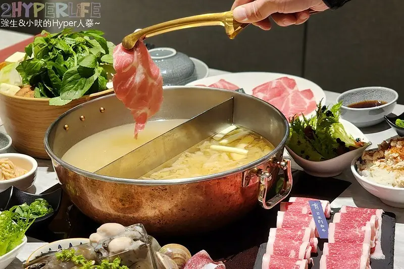 吃火鍋竟然還吃得到手沖豆花！集結台灣各地小農健康食材，雙人套餐很超值份量口味都很頂耶～