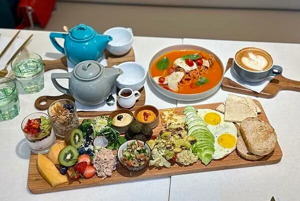 [天母美食] PRESERVE 蔬食餐廳 早午餐 下午茶 純白網美系玻璃屋 #士林天母咖啡廳 @蛋寶趴趴go