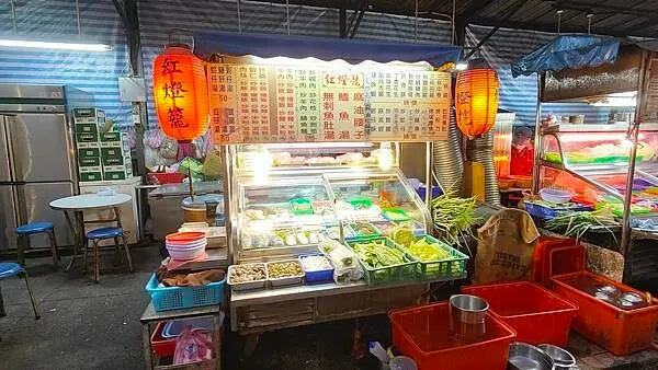 【台北美食】南昌夜市紅燈籠熱炒｜台版大排檔！便宜又大份量又好吃的路邊熱炒店