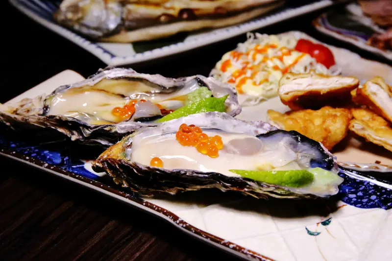 永和隱藏版居酒屋，精緻日料、美味烤物，晚餐吃到消夜，隱藏版料理還可客制化！