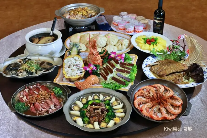 彰化榮城婚宴會館｜彰化餐廳推薦母親節桌菜早鳥訂桌送高級紅酒.訂桌贈摸彩券抽汽車.表演欣賞.小丑表演氣球