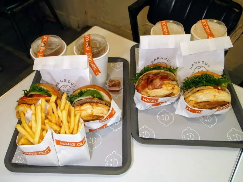 【美食】「很好漢堡 Hang Out Burger」漢堡、炸雞，樹林漢堡推薦、板橋浮洲漢堡推薦、樹林網美餐廳 (附菜單)