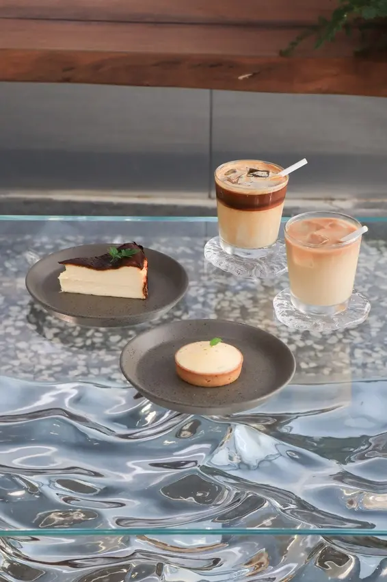赤峰街新開幕文青咖啡廳 巴斯克乳酪蛋糕 檸檬塔